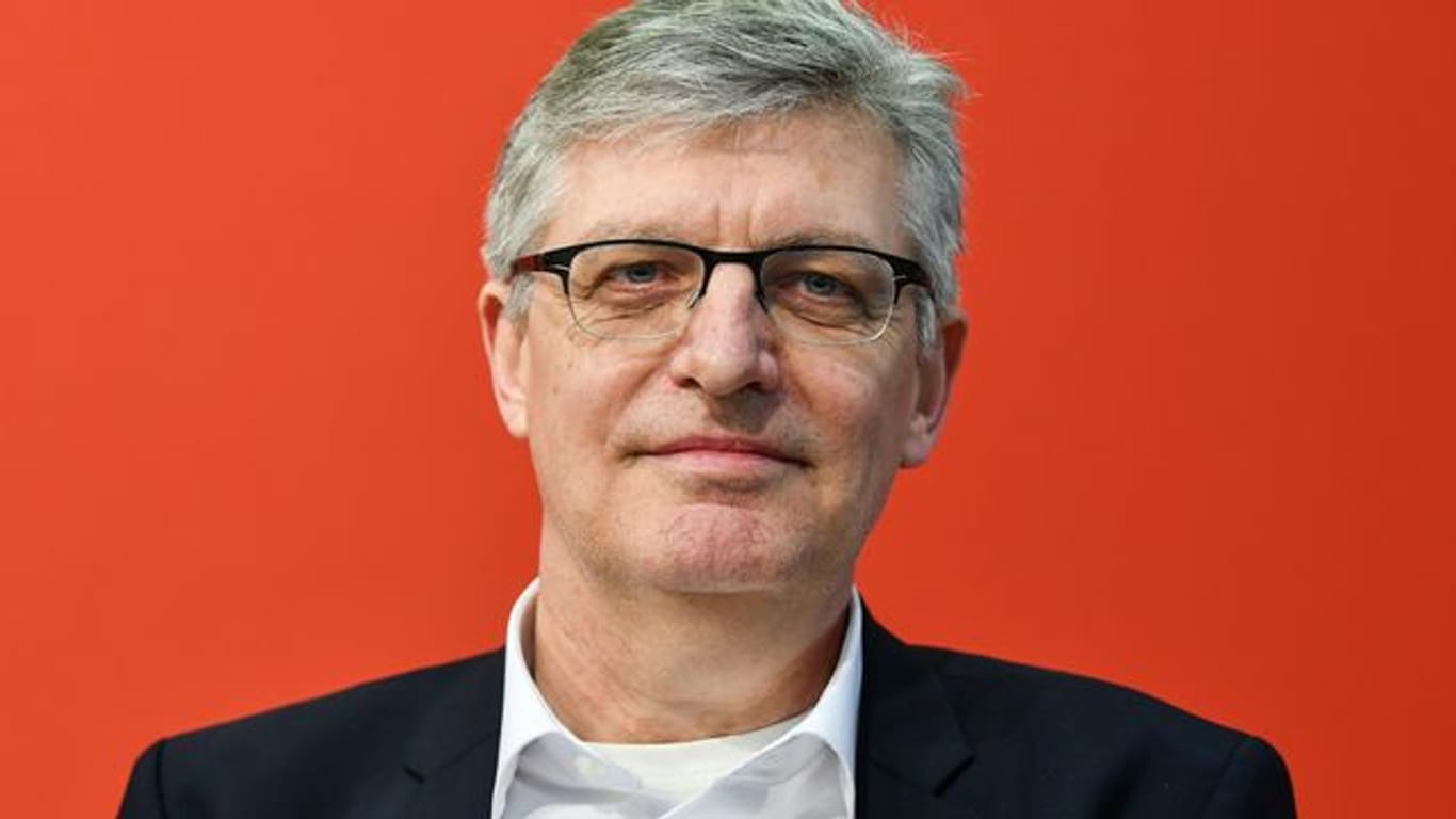 Lothar Müller