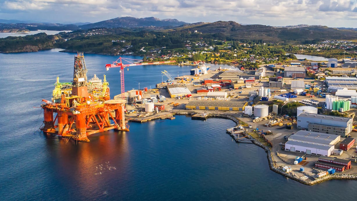 Ölbohrplattform in der Nähe von Bergen, Norwegen (Symbolbild): Das Land legt die Einnahmen aus dem Ölgeschäft in einem Fonds an.