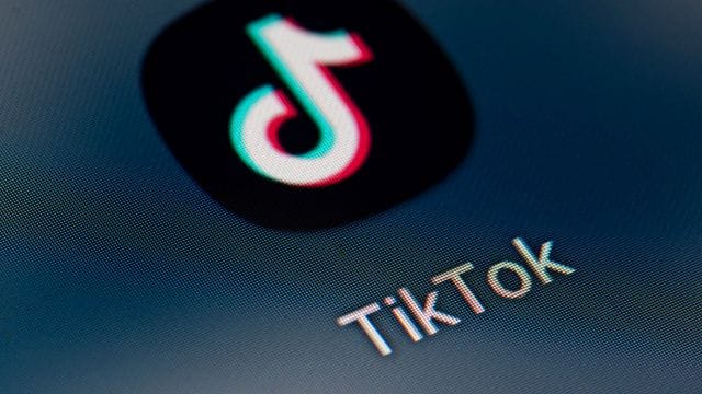 App-Symbol von Tiktok (Symbolbild): Der Mann äußerte Drohungen in Chats.