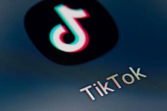 App-Symbol von Tiktok (Symbolbild): Der Mann äußerte Drohungen in Chats.