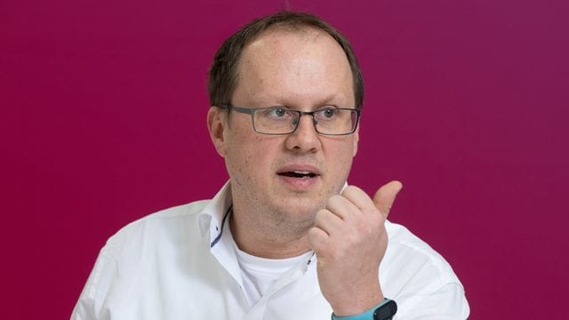 Kai Burmeister - DGB Kai Burmeister - DGB