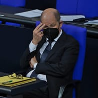 Bundeskanzler Olaf Scholz: Im Wahlkampf holte er in Umfragen weit auf - das ändert sich nun.