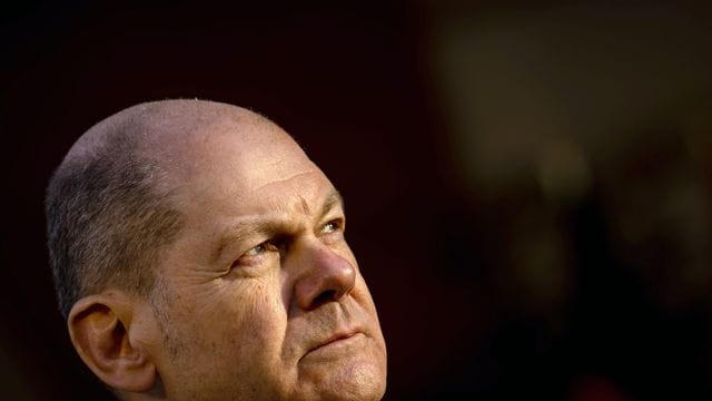 Bundeskanzler Olaf Scholz (SPD) verzeichnet einen leicht sinkenden persönlichen Beliebtheitswert.