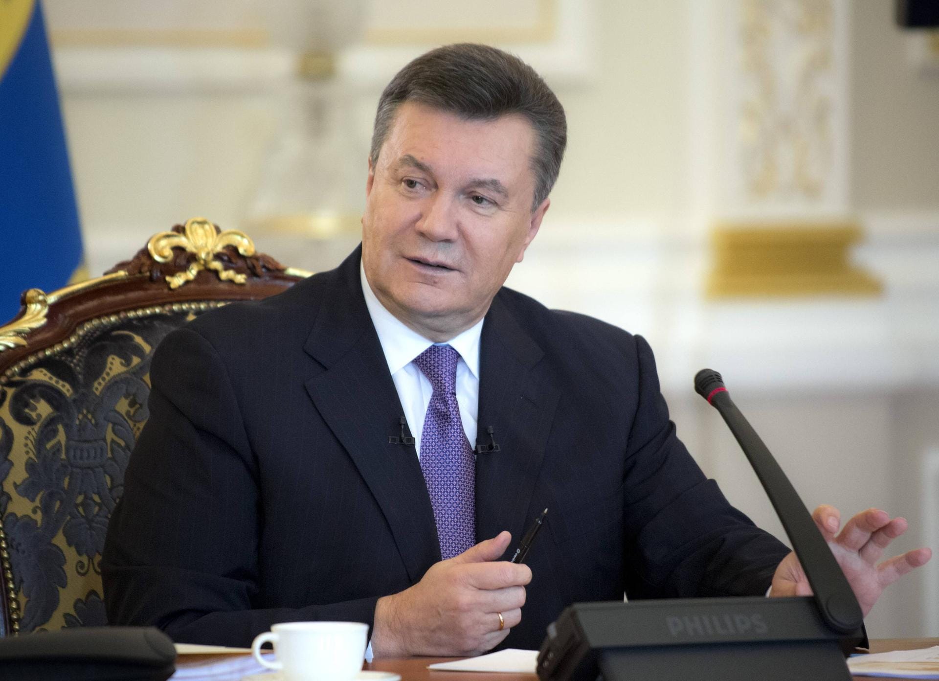 Februar 2014: Viktor Janukowitsch flieht nach Russland. Moskau besetzt militärisch die ukrainische Schwarzmeerhalbinsel Krim.