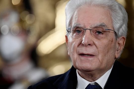 Der 80-jährige Sergio Mattarella ist erneut zum Präsidenten in Italien gewählt worden.