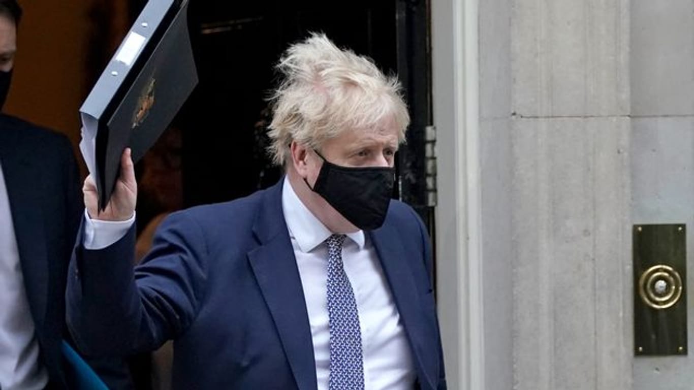 Boris Johnson im Glück: Der Bericht über die Lockdown-Partys in der britischen Metropole soll nach dem Willen der Londoner Polizei zensiert werden.