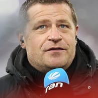 Max Eberl (l.) macht nach 23 Jahren in Diensten von Borussia Mönchengladbach Schluss. Der frühere Gladbach-Kapitän Stefan Effenberg (Kreis) hat großen Respekt vor der Entscheidung.