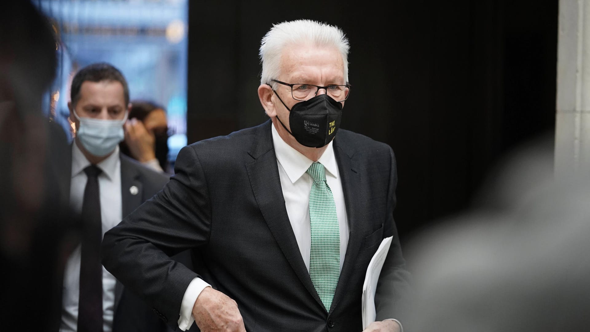 Winfried Kretschmann: Er kam bei der Landtagswahl in Baden-Württemberg 2021 mit den Südwest-Grünen auf 32,6 Prozent. Winfried Kretschmann: Er kam bei der Landtagswahl in Baden-Württemberg 2021 mit den Südwest-Grünen auf 32,6 Prozent.
