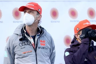 Arbeitete von 2018 bis 2020 als Trainer des chinesischen Frauen-Teams: Skisprung-Trainer Heinz Kuttin.