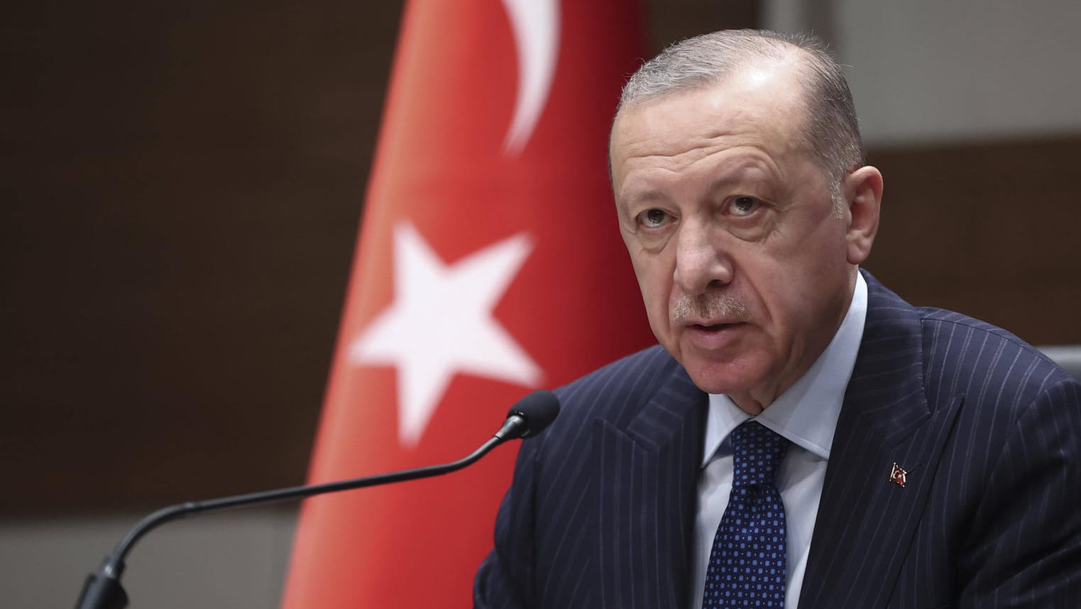 Präsident Recep Tayyip Erdoğan: Nach Berichten hatte er dem Behördenleiter vorgeworfen, die Wirtschaftskrise im Land in den Statistiken zu überzeichnen.