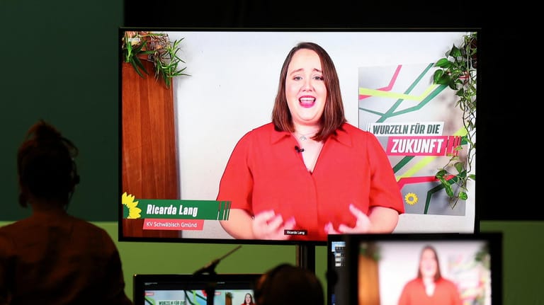 Ricarda Lang: Die neue Vorsitzende der Grünen konnte aufgrund ihrer Corona-Infektion nur digital an dem Parteitag teilnehmen.
