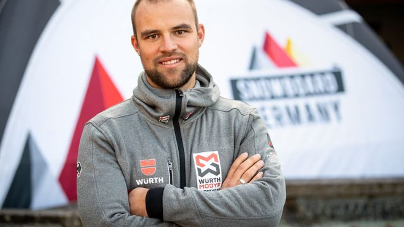 Snowboardcrosser Martin Nörl zeigt sich vor den Winterspielen in starker Form.