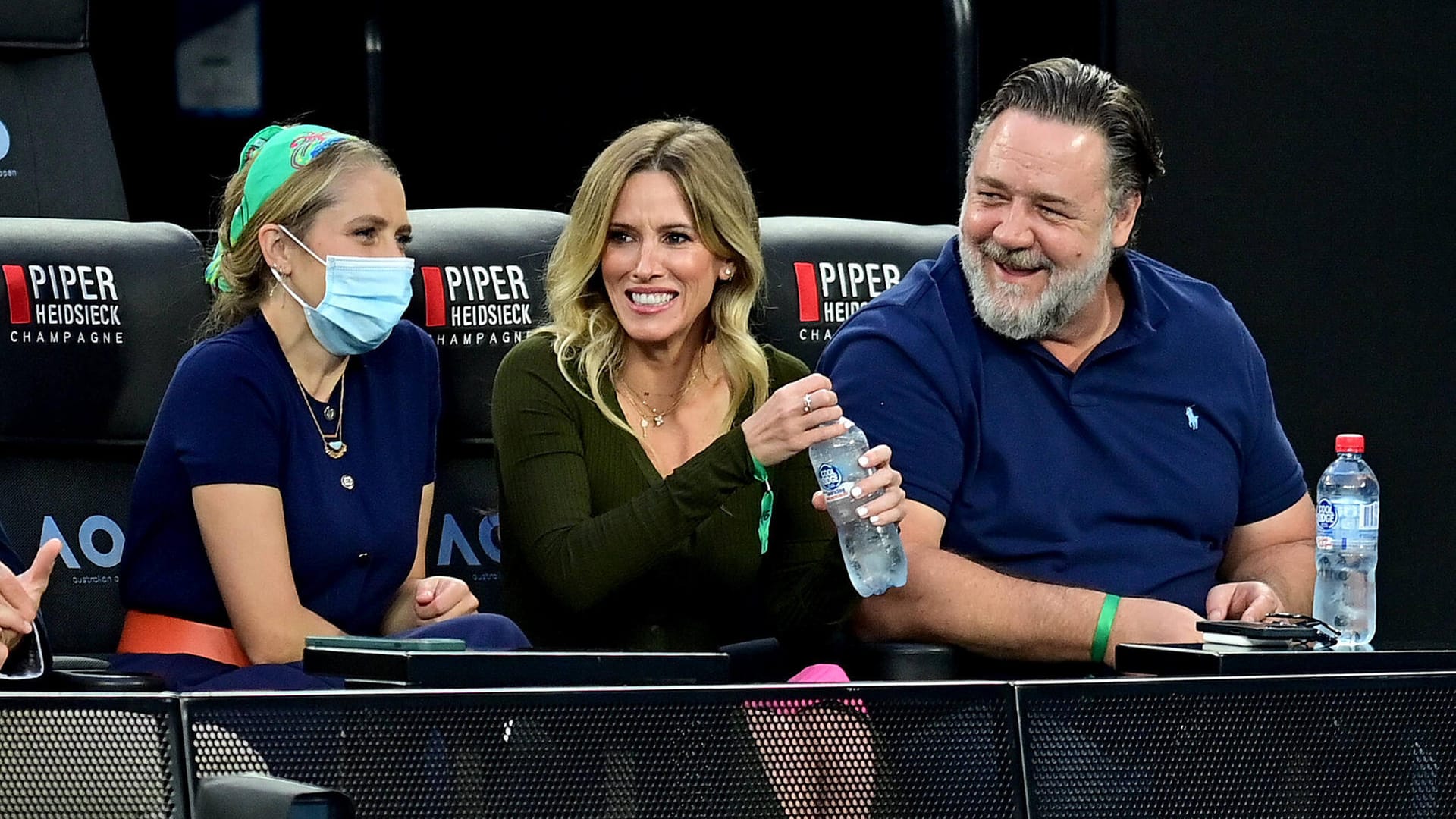 Russell Crowe und Britney Theriot bei den Australian Open.