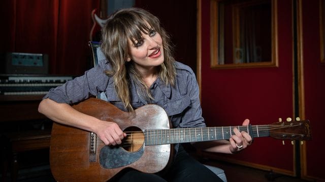 Viele Kritiker sehen in Anaïs Mitchell eine der besten Joni-Nachfolgerinnen.