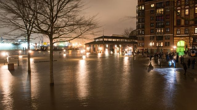 Sturmflut in Hamburg