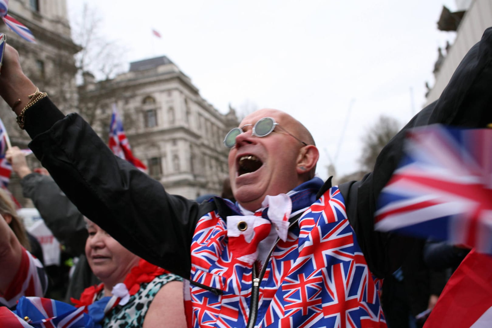 Ein Brexit-Unterstützer auf einer Demo 2020: Mehr als sechs von zehn Briten bewerteten den Austritt inzwischen als negativ.