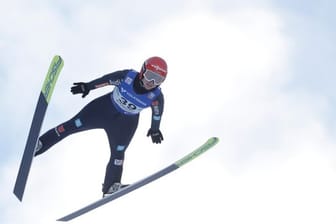 Skispringerin Katharina Althaus kam mit einer Weite von 145 Metern in Willingen auf Rang zwei.