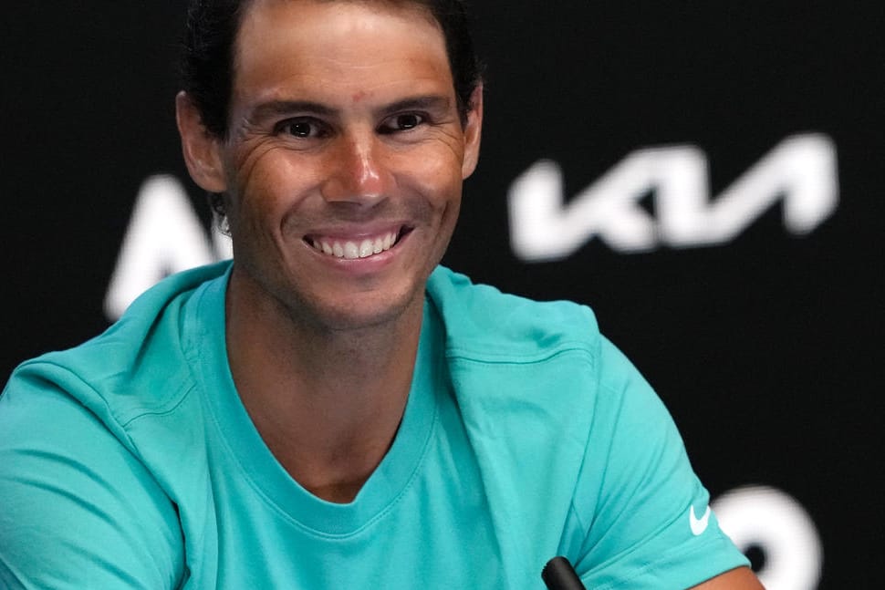 Rafael Nadal nach seinem Sieg in Melbourne: Roger Federer und Novak Djokovic haben ihm zu seinem Sieg bei den Australian Open gratuliert.