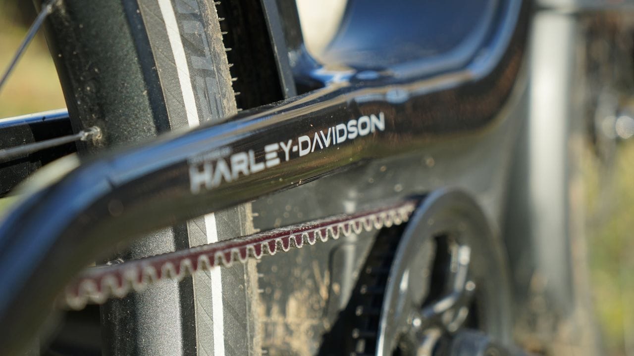 Serial 1 heißt zwar die Marke, aber dass es sich um Pedelecs von Harley-Davidson handelt? Darüber geben Schriftzüge unmissverständlich Auskunft.