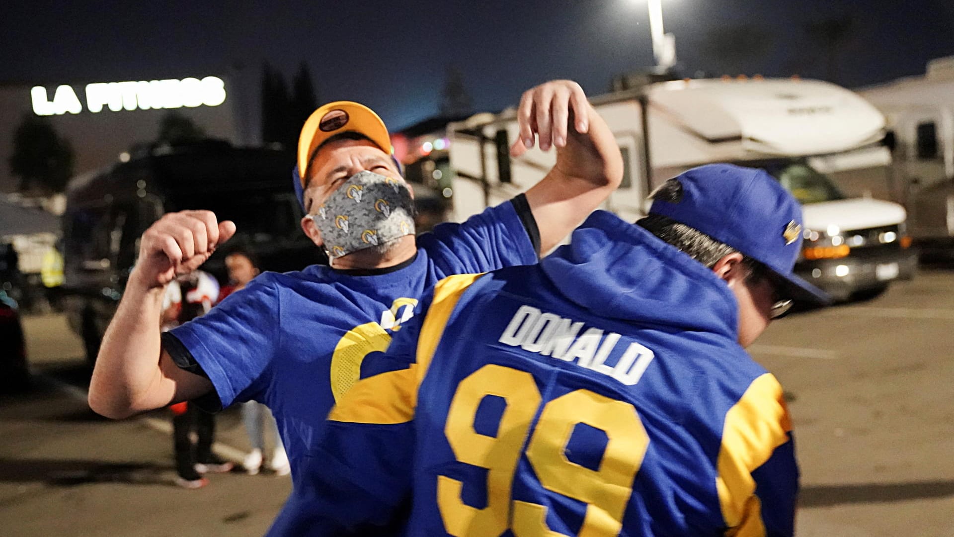 Los Angeles-Fans freuen sich auf den Super Bowl: Ihr Team spielt am 13. Februar um die Football-Krone. Los Angeles-Fans freuen sich auf den Super Bowl: Ihr Team spielt am 13. Februar um die Football-Krone.