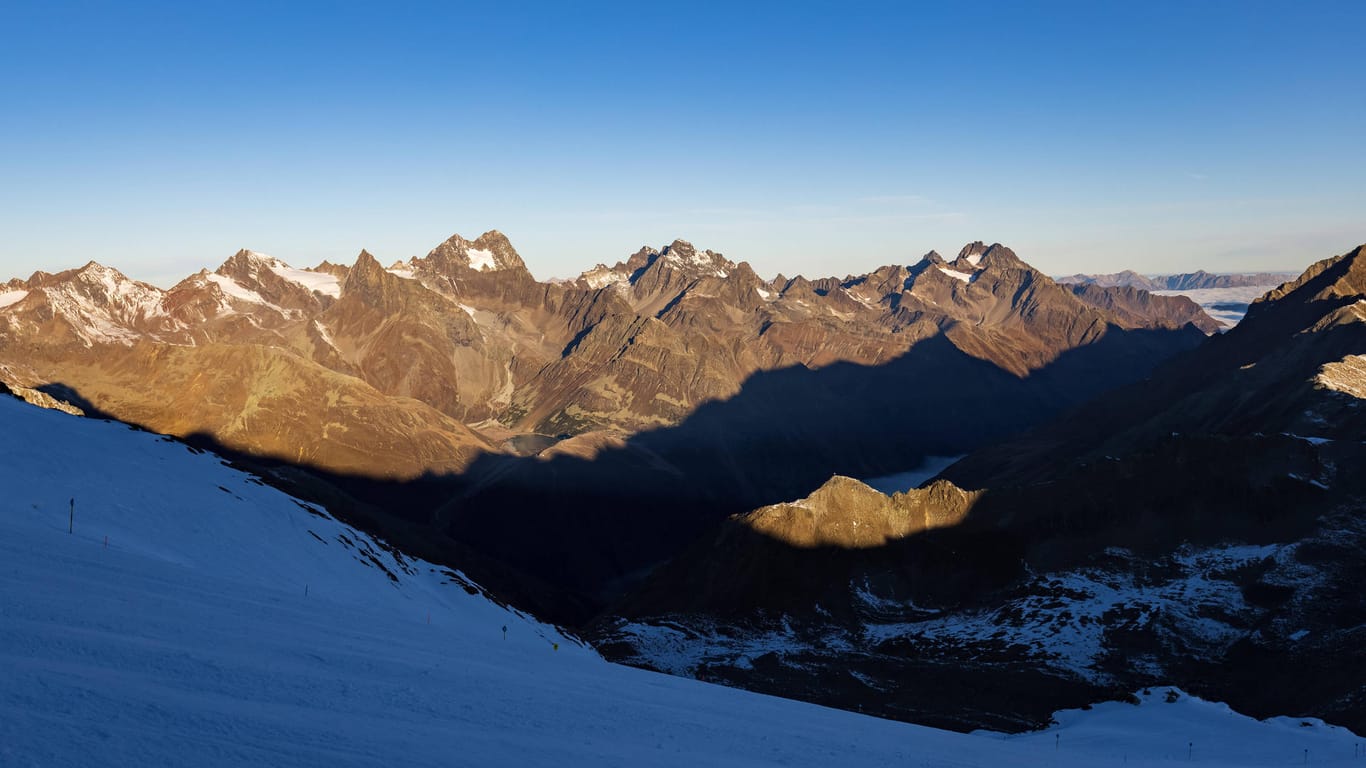 Die Ötztaler Alpen: Eine zweite Nacht hätte der junge Urlauber nicht überlebt.