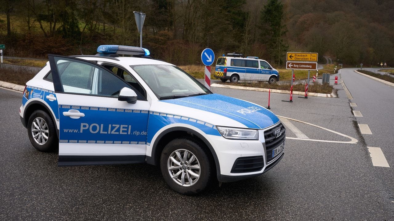 Die Polizei hat zwei Tatverdächtige gestellt.