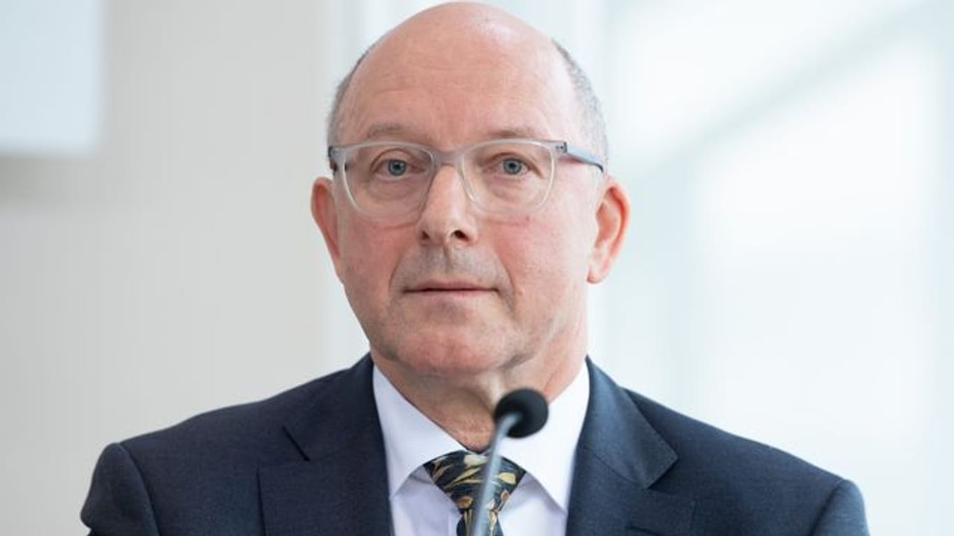 Scheidender Generalstaatsanwalt Hans Strobl