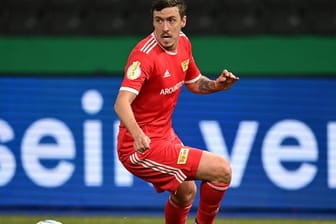 Der frühere Nationalspieler Max Kruse wechselt von Union Berlin zum VfL Wolfsburg.