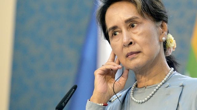 Aung San Suu Kyi, damalige Regierungschefin von Myanmar, wurde inzwischen zu einer mehrjährigen Haftstrafe verurteilt.