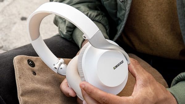 Der Shure Aonic 40: Portabler Noise-Canceling-Kopfhörer im mittleren Preissegment