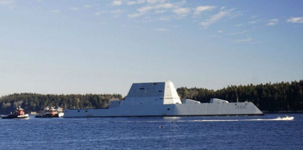 Die "USS Zumwalt" bei ihrem Testlauf im US-Bundesstaat Maine.