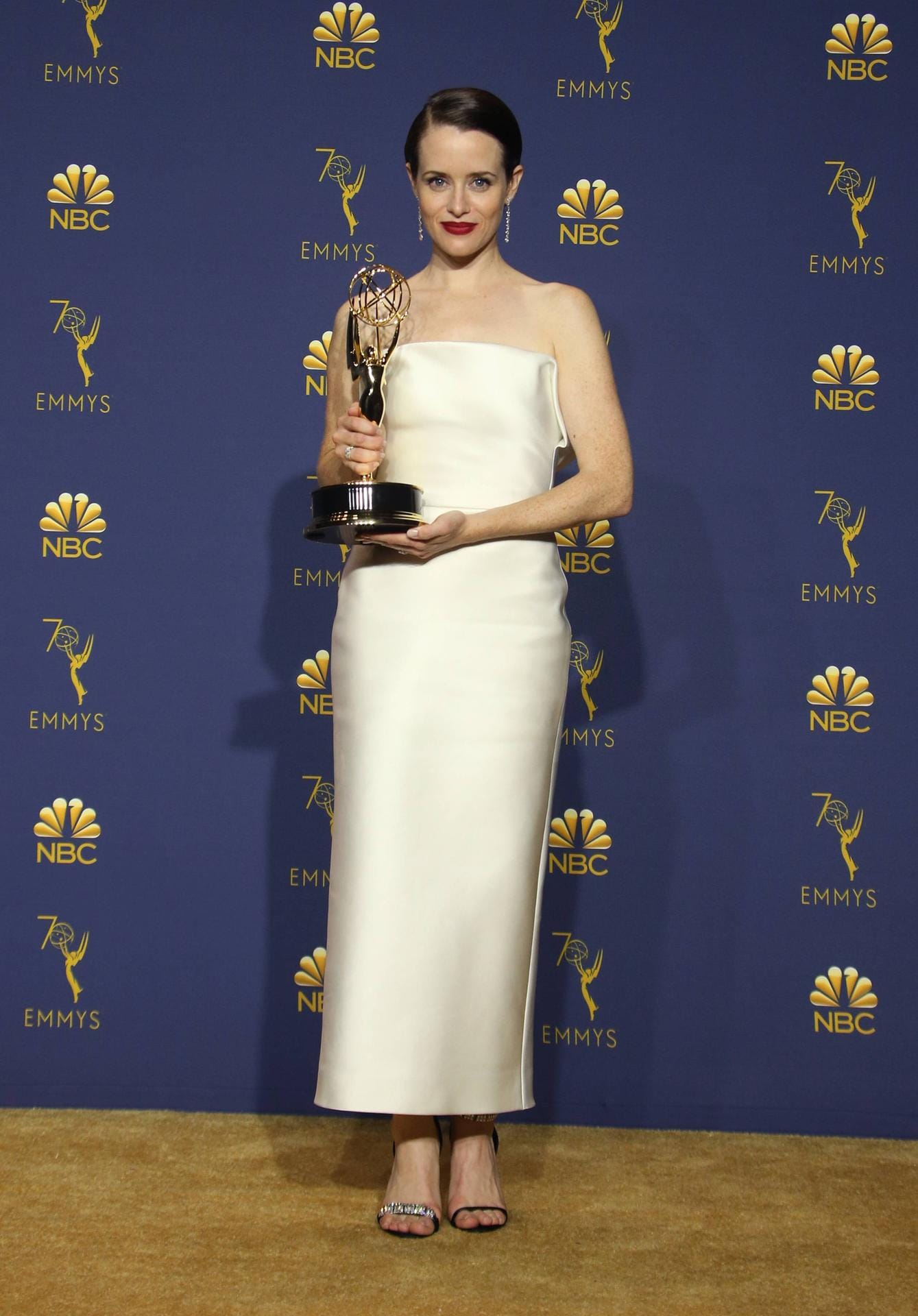 LOS ANGELES CA SEPTEMBER 17 Claire Foy in the press room at the 70th Primetime Emmy Awards at th LOS ANGELES CA SEPTEMBER 17 Claire Foy in the press room at the 70th Primetime Emmy Awards at th