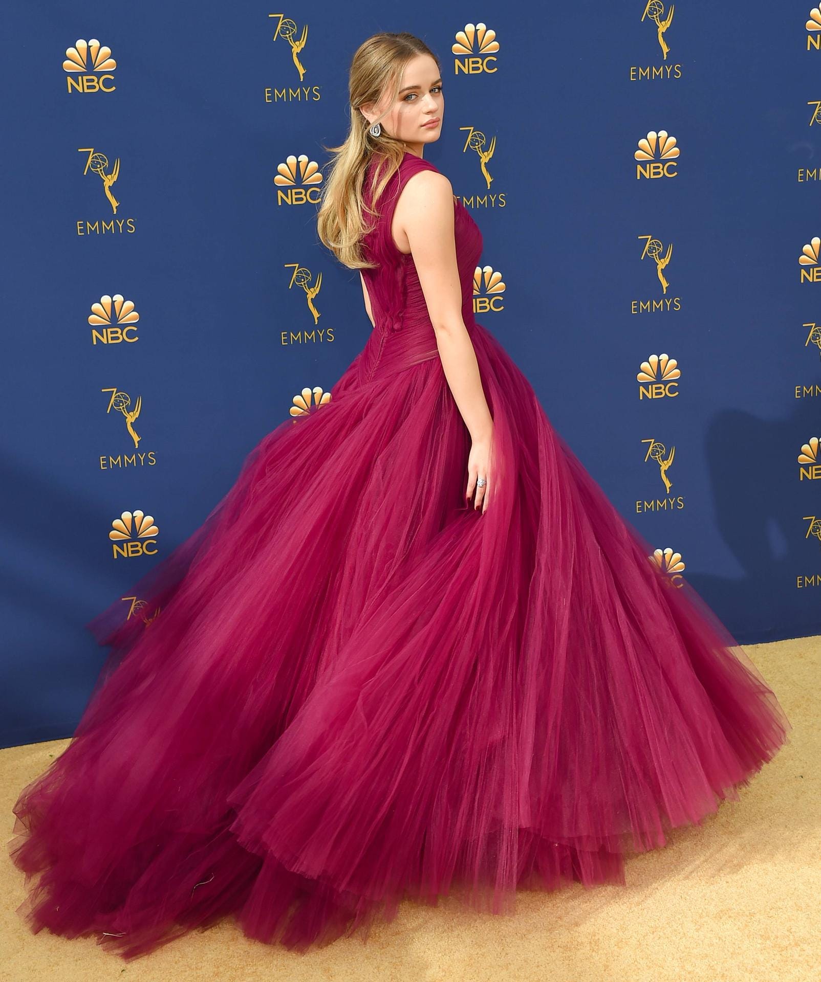 Hollywood-Look: Joey King begeisterte in ihrer ausladenden Abendrobe, die schon oscarreif war. Hollywood-Look: Joey King begeisterte in ihrer ausladenden Abendrobe, die schon oscarreif war.