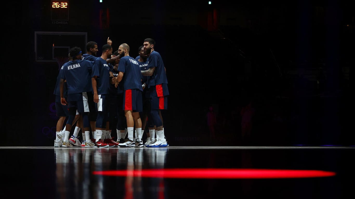 Basketball - Men - Gold medal match - France v United States