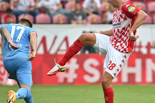 Der FSV Mainz 05 muss zumindest vorerst auf seinen Stürmer Adam Szalai verzichten.