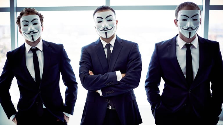 Anonymous: Die Hackergruppe ist dafür bekannt, dass ihre Mitglieder nicht bekannt sind und allenfalls mit Guy Fawkes-Maske auftreten. (Symbolfoto)