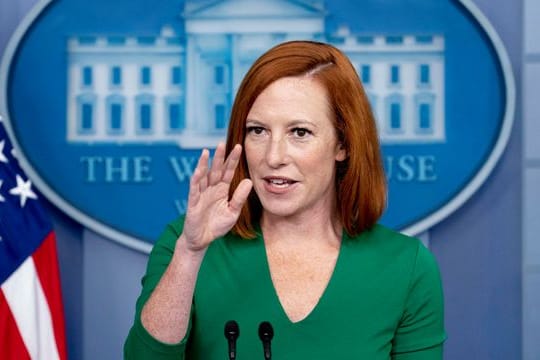 Jen Psaki bei einem Pressebriefing.