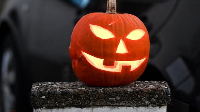 An Halloween können üble Sachen passieren. An Halloween können üble Sachen passieren.
