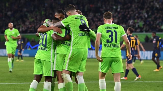 Der VfL Wolfsburg setzte sich gegen Red Bull Salzburg durch.