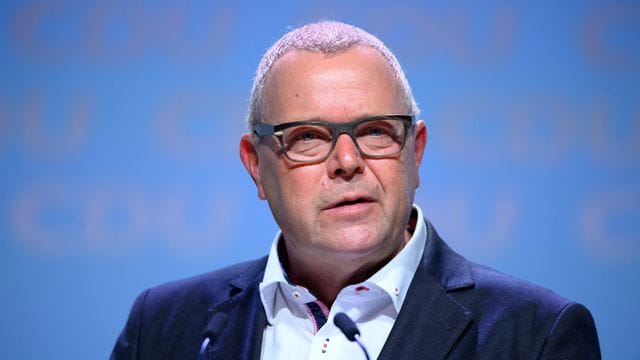 Michael Stübgen (CDU), Brandenburger Minister des Innern und für Kommunales. Michael Stübgen (CDU), Brandenburger Minister des Innern und für Kommunales.