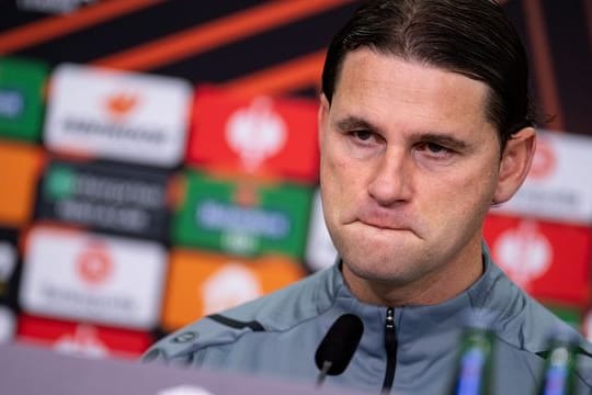 Muss einige Ausfälle verkraften: Leverkusen-Coach Gerardo Seoane.