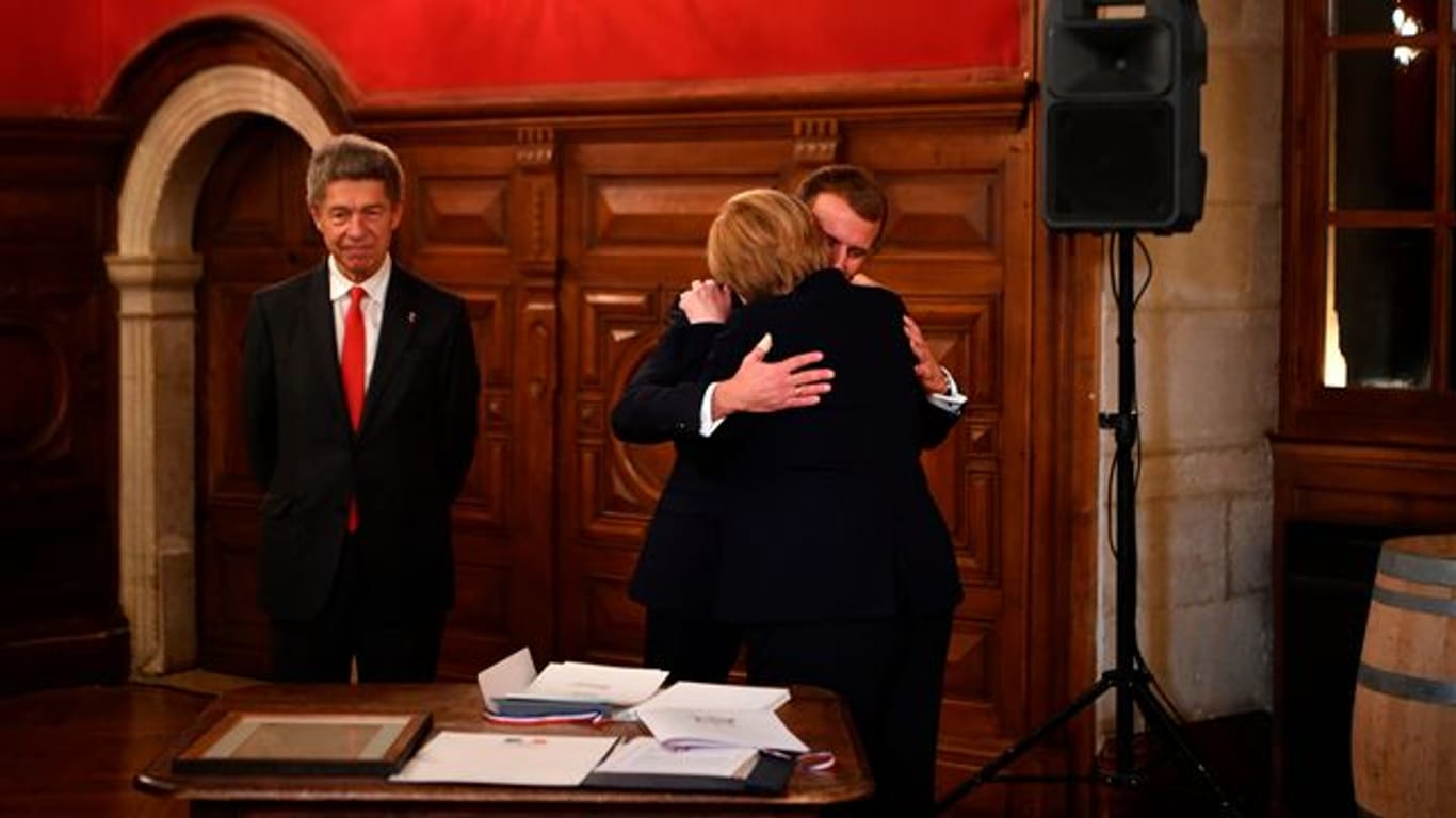 Merkel stattete Frankreich am Mittwoch einen Abschiedsbesuch ab.
