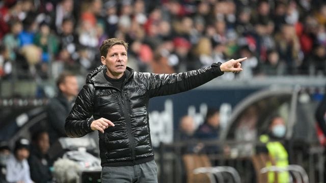 Spürt trotz des missglückten Saisonstarts das volle Vertrauen bei Eintracht Frankfurt: Oliver Glasner. Spürt trotz des missglückten Saisonstarts das volle Vertrauen bei Eintracht Frankfurt: Oliver Glasner.