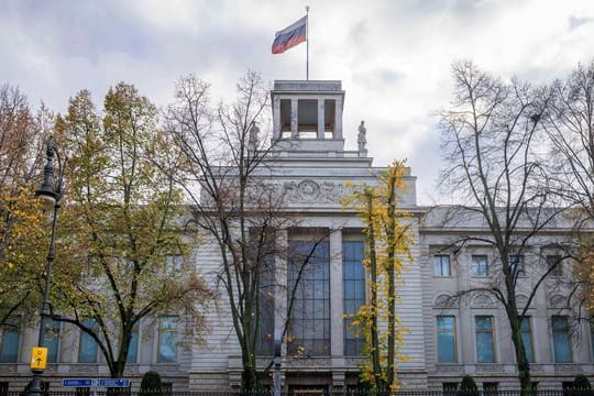 Die russische Botschaft in Berlin.
