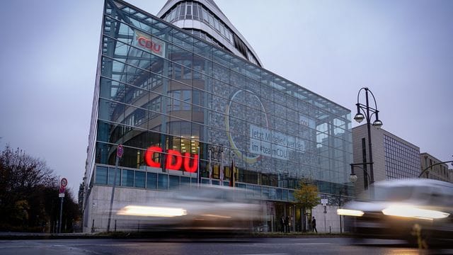 Von heute an können Bewerber für den Chef-Posten bei der CDU nominiert werden. Von heute an können Bewerber für den Chef-Posten bei der CDU nominiert werden.