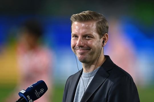 Hält große Stücke auf Ridle Baku: Wolfsburgs Trainer Florian Kohfeldt.