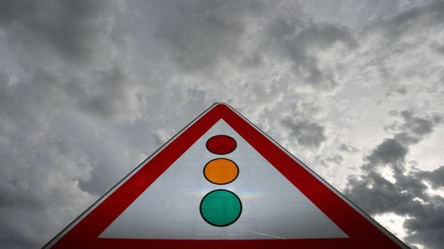 SPD, FDP und Grüne wollen in dem Entwurt unter anderem neue Regelungen zum Test-Angebot festschreiben. SPD, FDP und Grüne wollen in dem Entwurt unter anderem neue Regelungen zum Test-Angebot festschreiben.