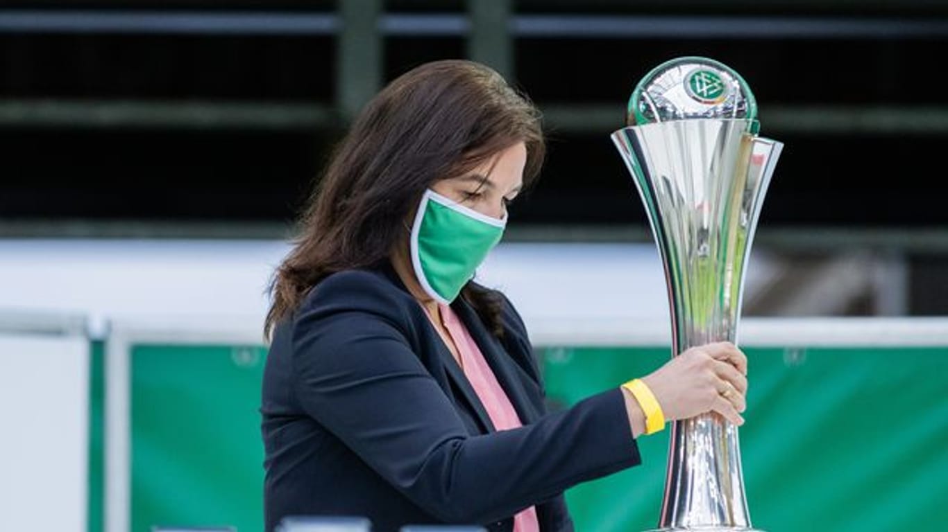 Acht Teams sind im Kampf um den DFB-Pokal der Frauen noch im Rennen.