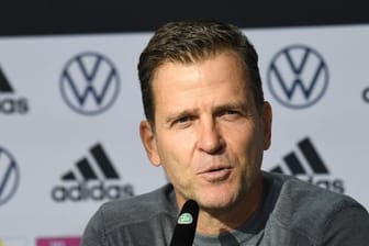 Oliver Bierhoff nahm auf der Pressekonferenz der Nationalmannschaft Stellung.