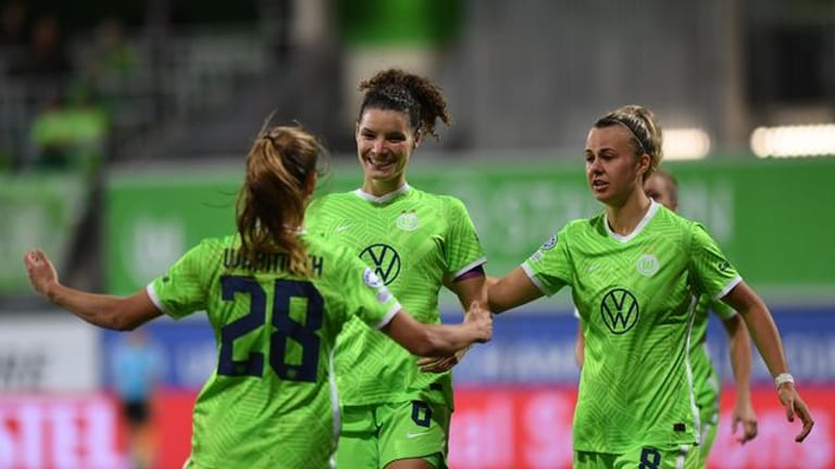 Erzielte den Ausgleich zum 1:1 gegen Juve: Wolfsburgs Lena Lattwein.